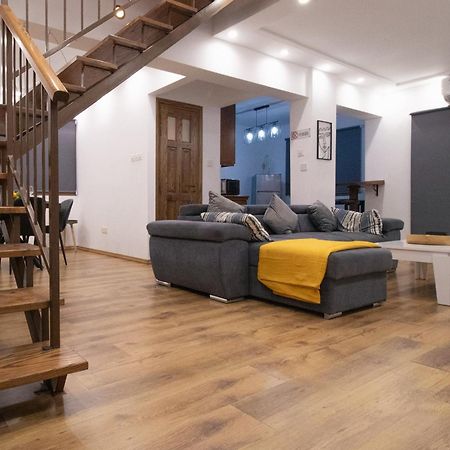 Maestro Sea - View Apartment Larnaca Dış mekan fotoğraf
