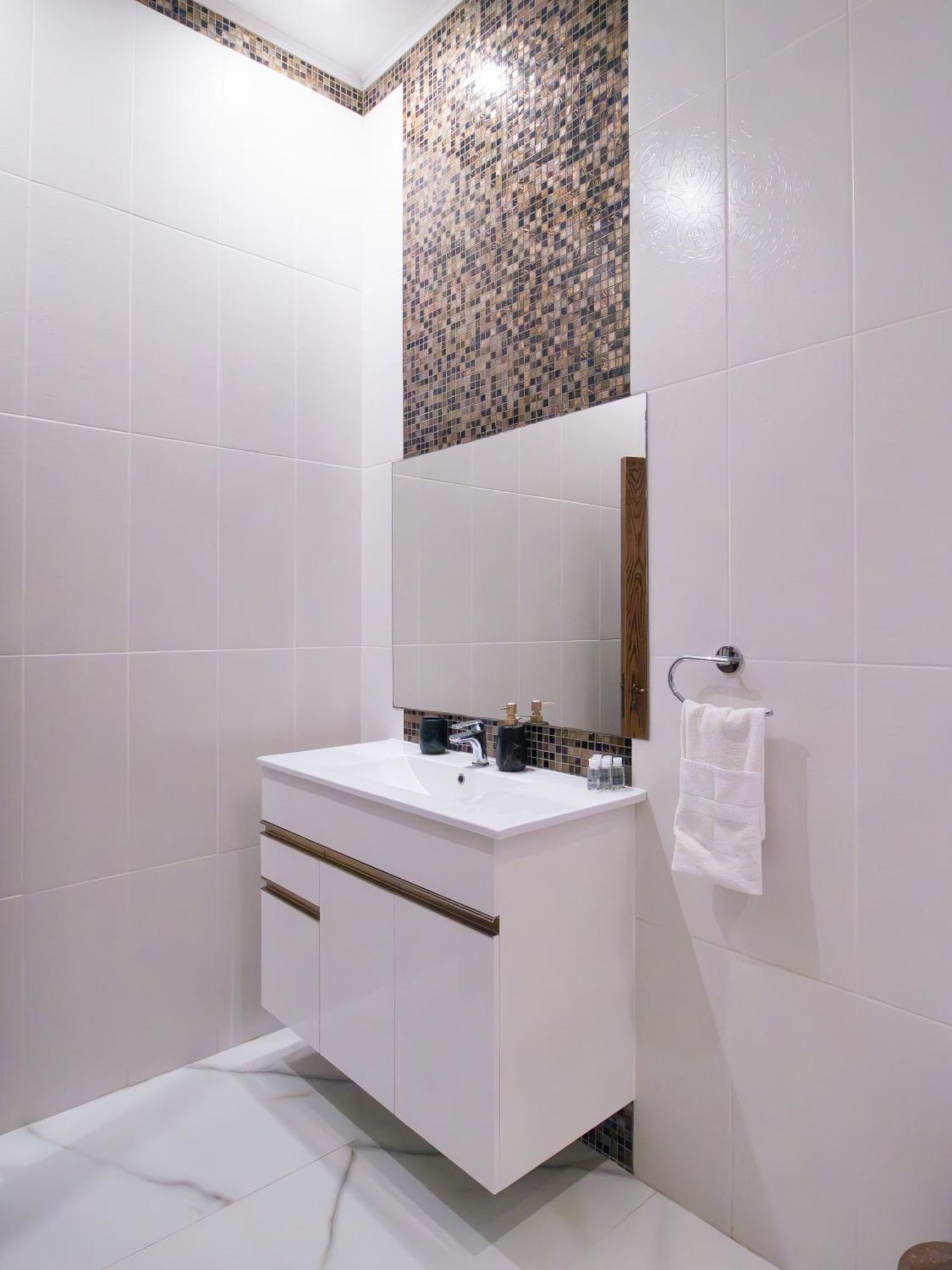 Maestro Sea - View Apartment Larnaca Dış mekan fotoğraf