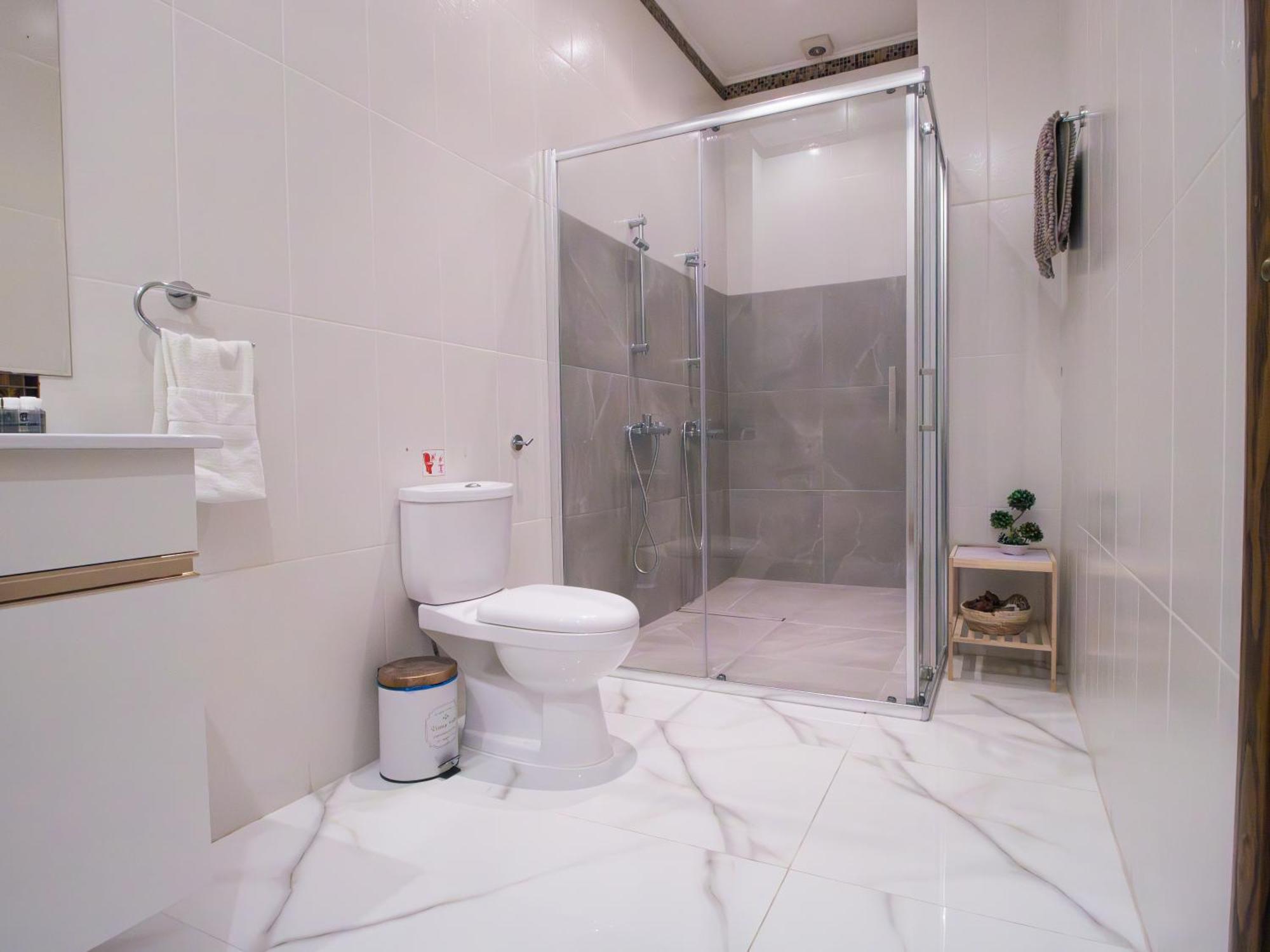 Maestro Sea - View Apartment Larnaca Dış mekan fotoğraf